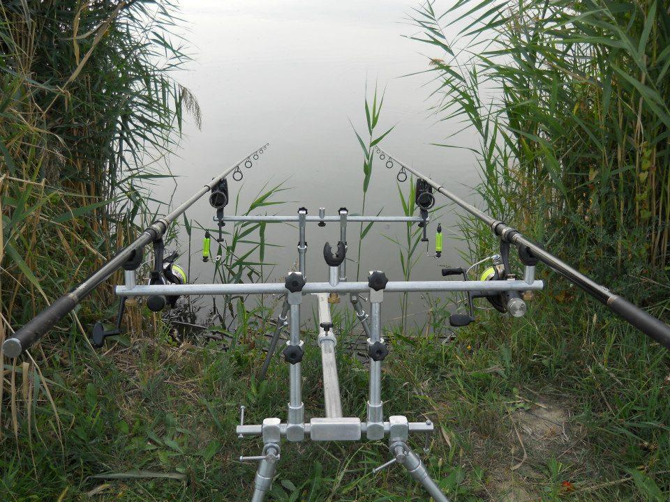 momeli - poza-blog-localizarea-crapilor-capturi-crap.jpg